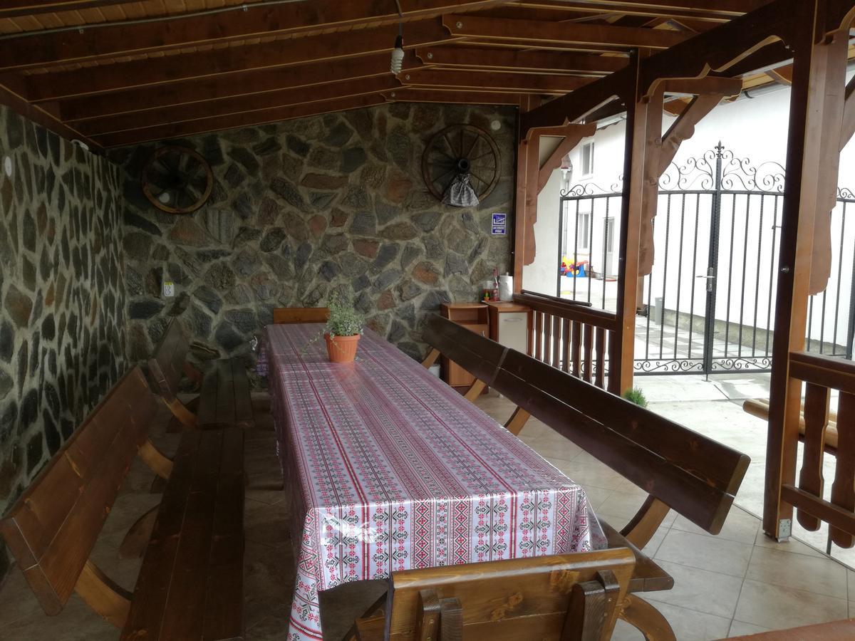 Casa Iancu Ξενοδοχείο Jina Εξωτερικό φωτογραφία